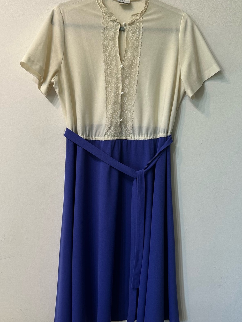 Vintage 70s Gayle Evans Colorblock Dress Lace Faux Pearl Midi Blue Cream USA